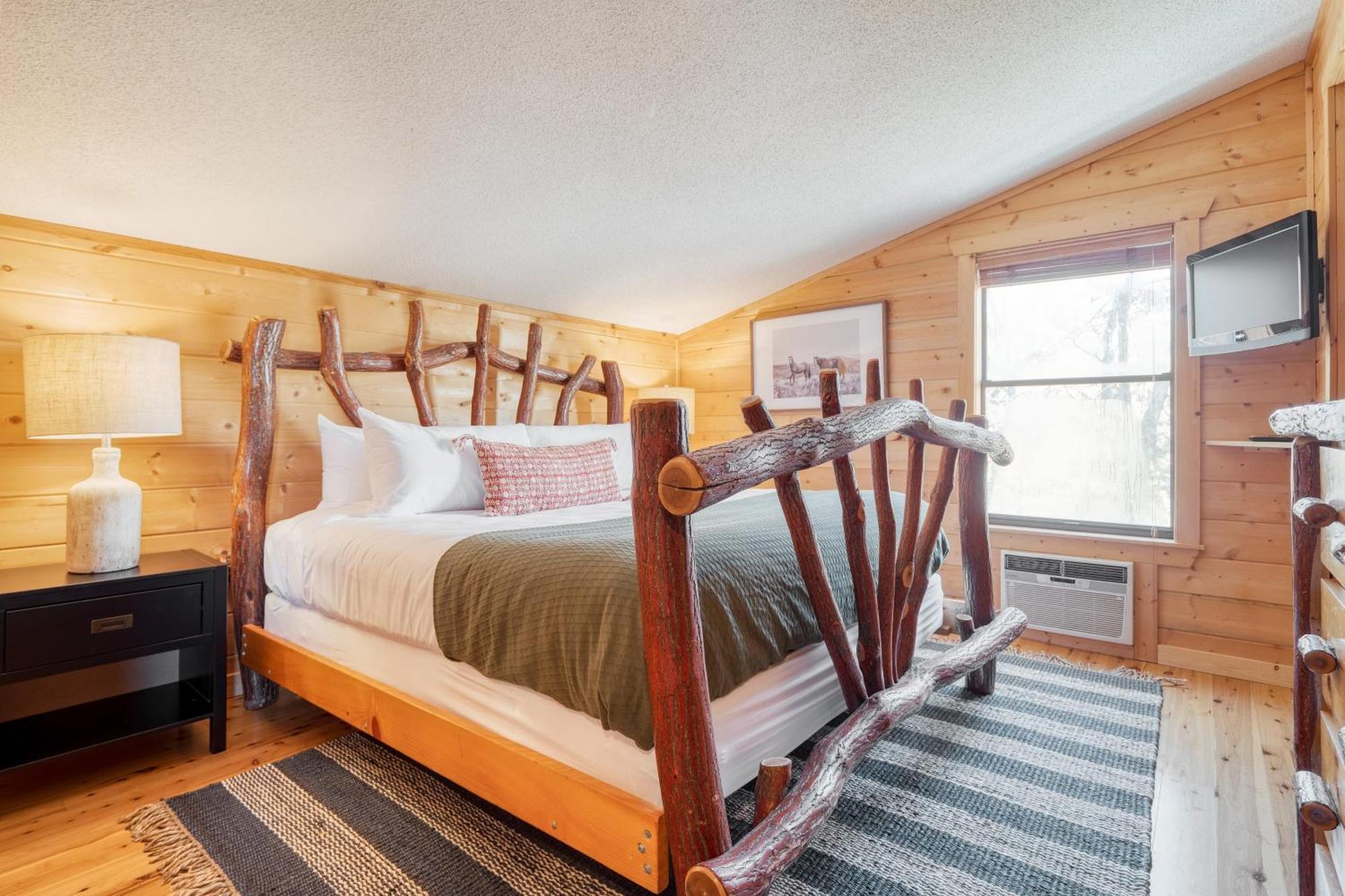 Fontana By Avantstay Gorgeous Mountain Cabin W Views Hot Tub Game Room Гетлинбург Екстериор снимка