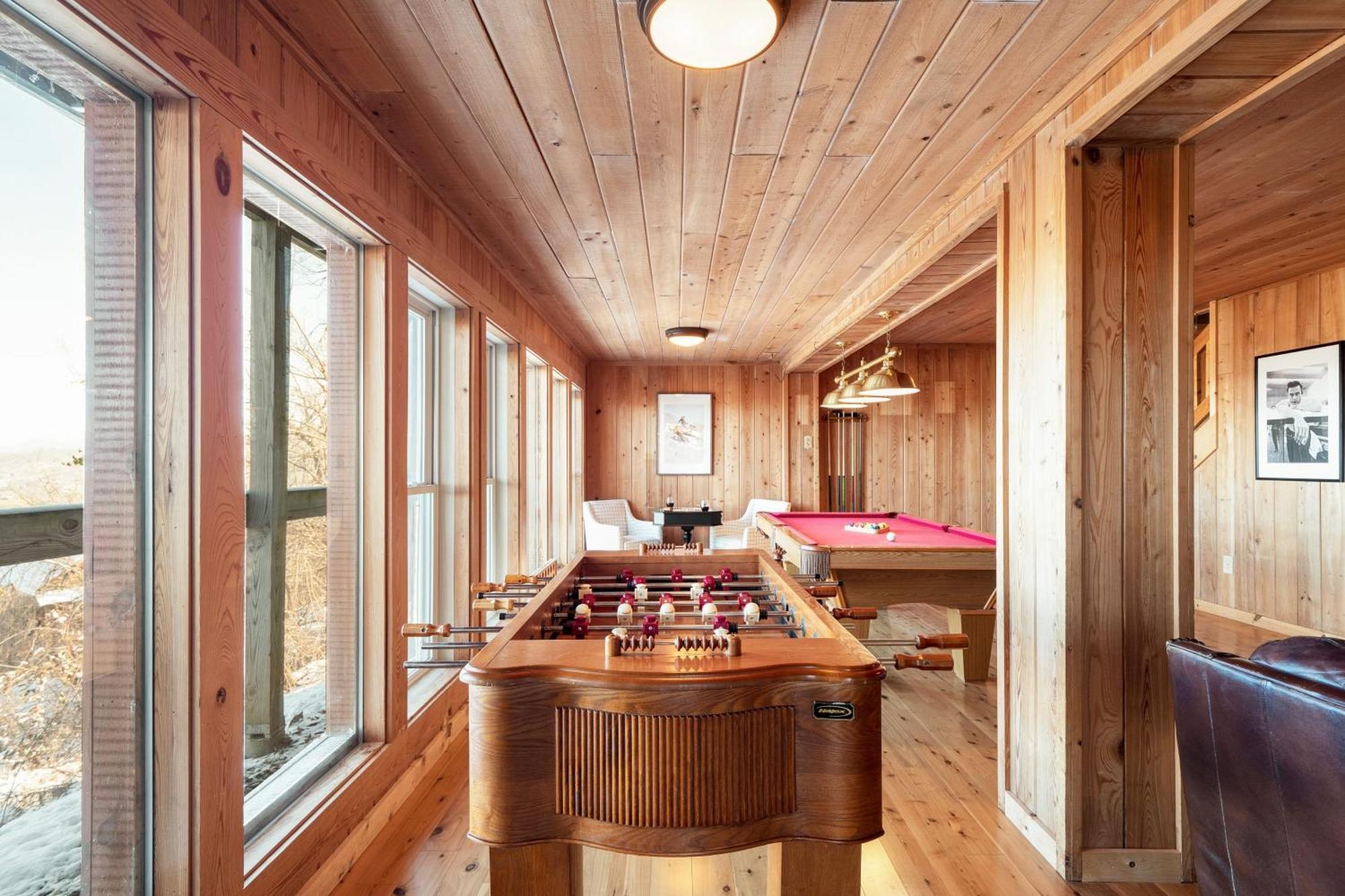 Fontana By Avantstay Gorgeous Mountain Cabin W Views Hot Tub Game Room Гетлинбург Екстериор снимка